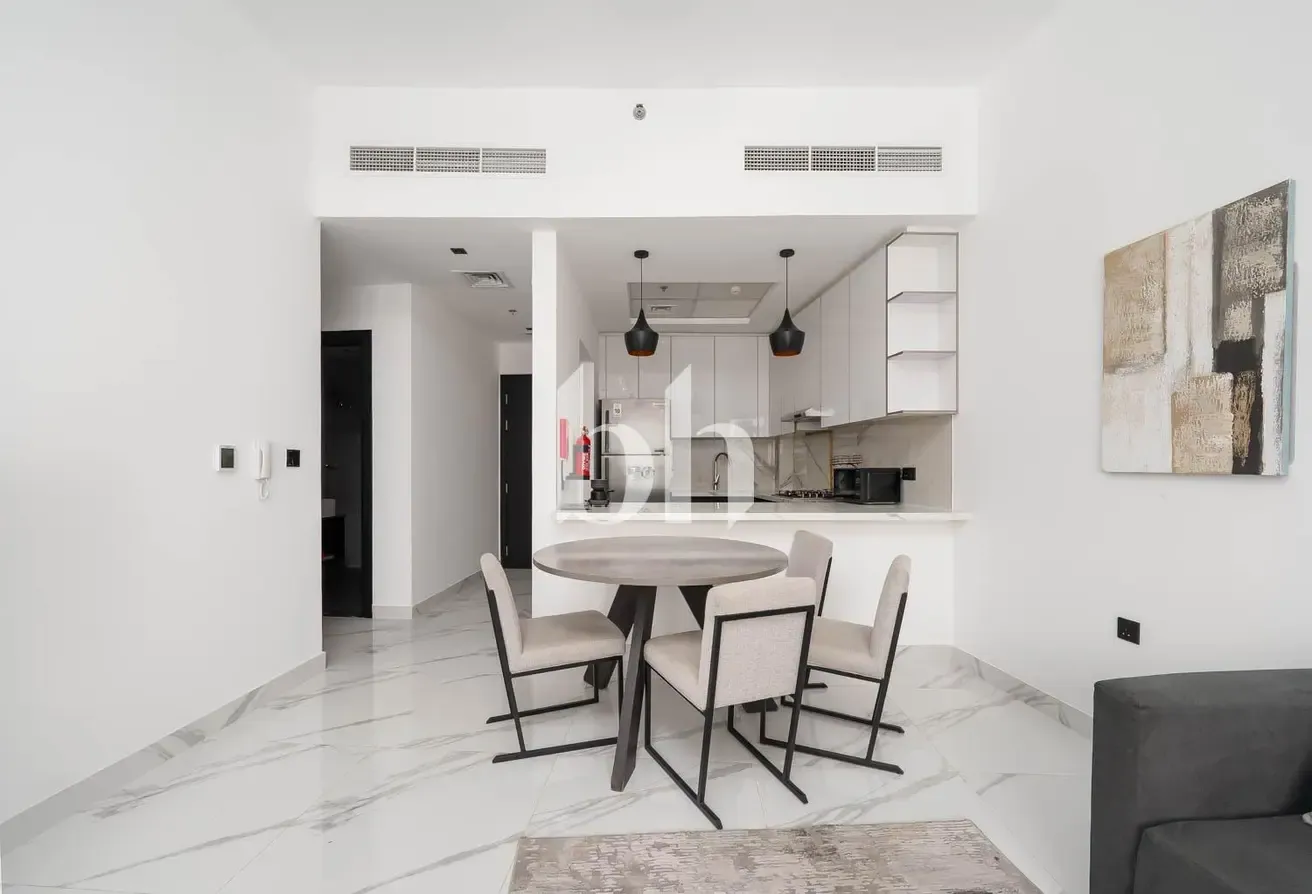 Fully Furnished | Luxury | Spacious Layout Living