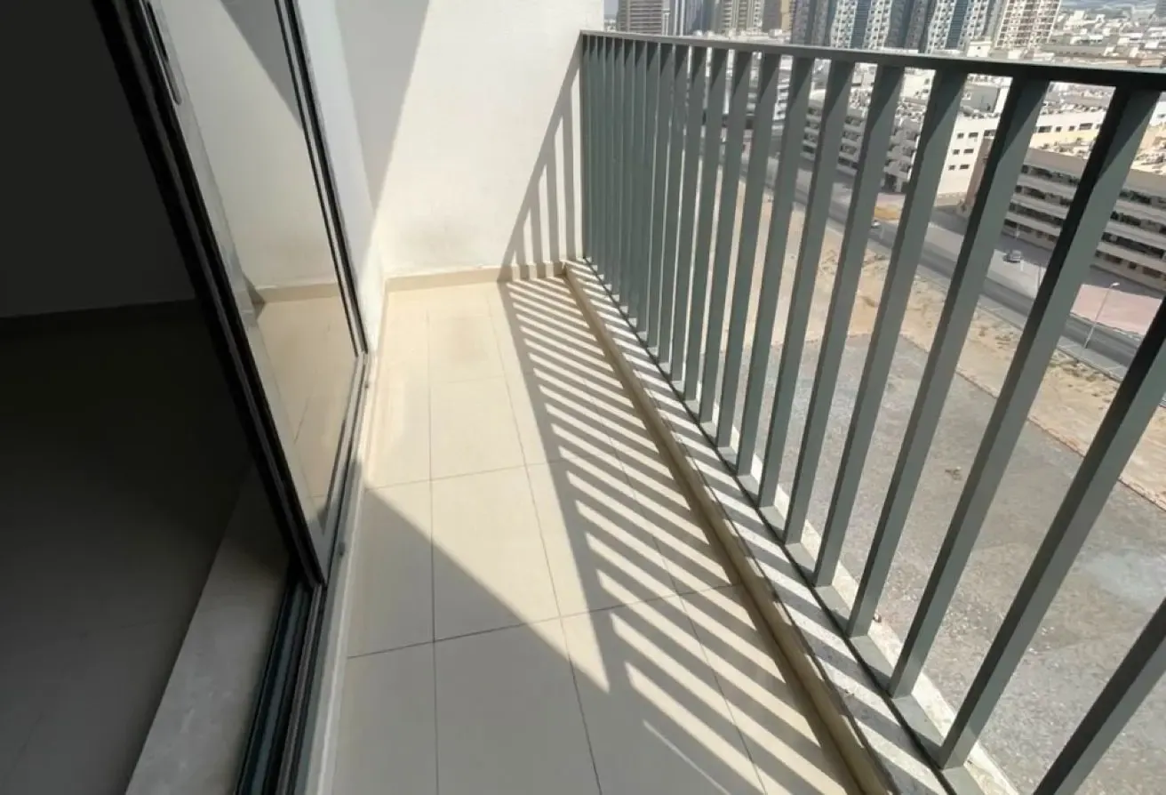1bhk For Family | Front of School | Near Metro