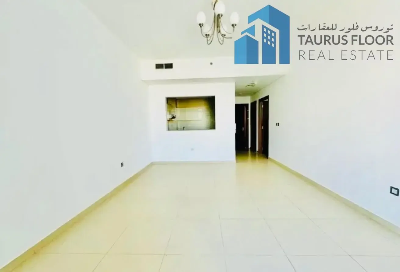 Near Metro 1BHK 2 Baths Balcony Kids Play Area