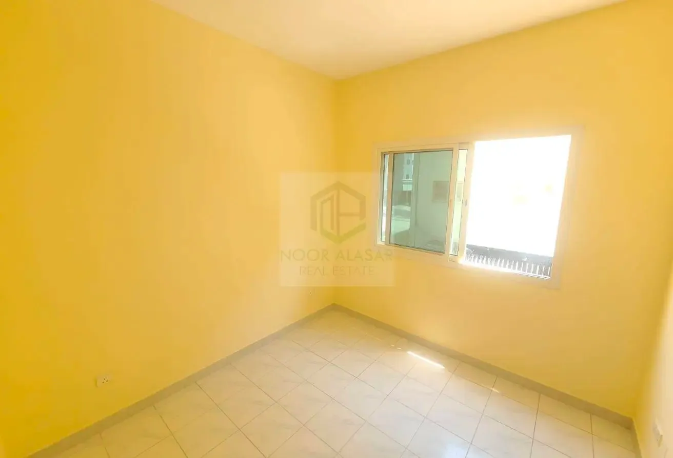 Bachelors Allowed | Spacious 1BHK Near Metro