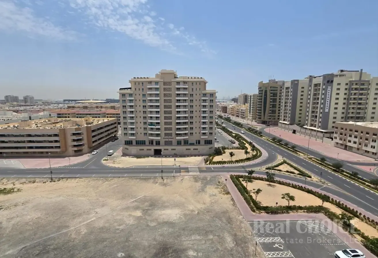 Spacious | Covered Parking | Vacant | 1BHK