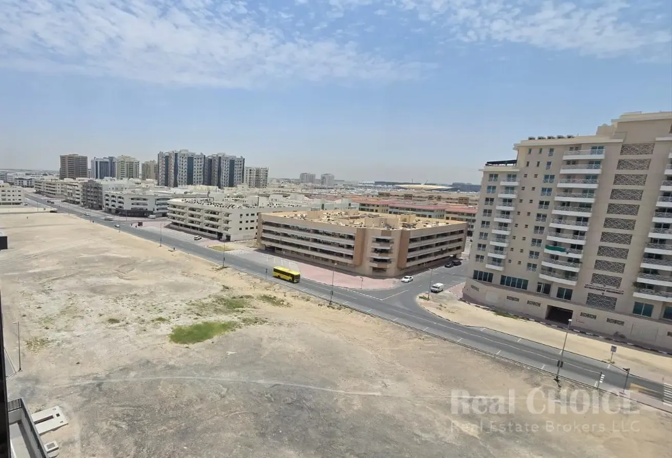 Spacious | Covered Parking | Vacant | 1BHK