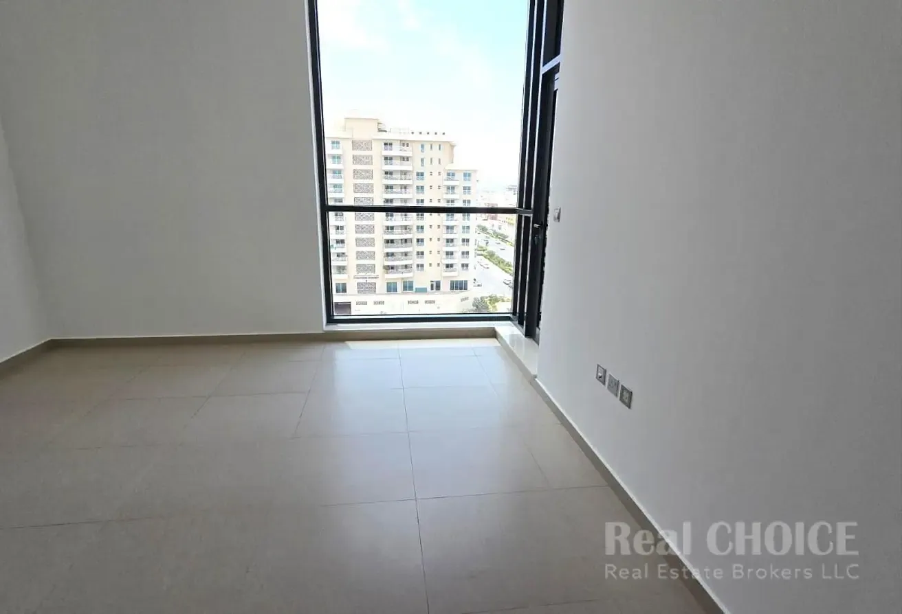 Spacious | Covered Parking | Vacant | 1BHK