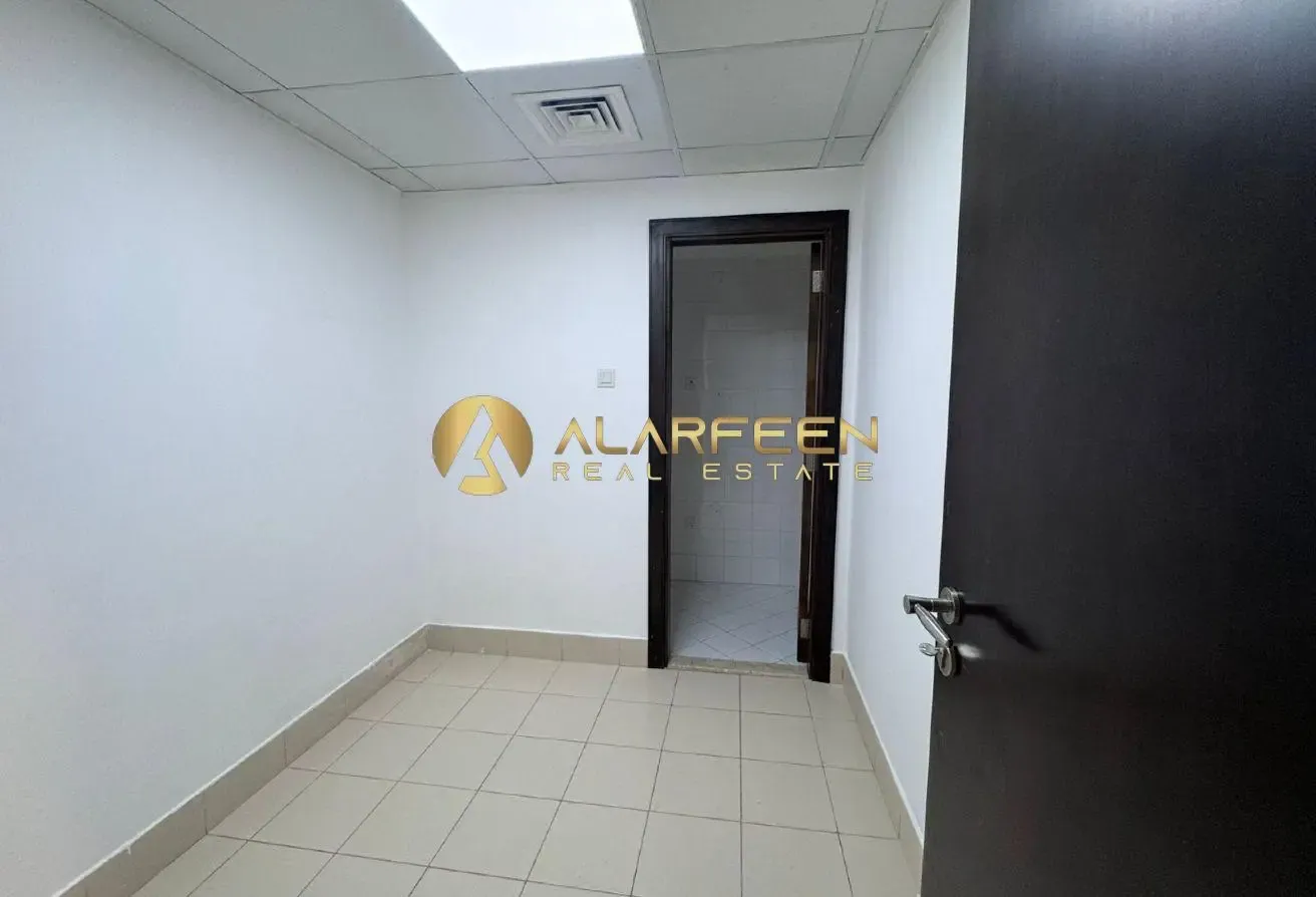 SPACIOUS 2BR +MAID | Well maintaned | CLOSE TO GEM