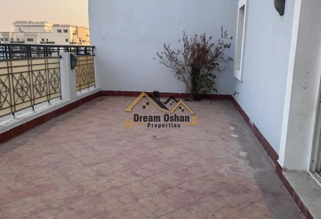 Chiller free| Massive Size 2BhK with Maid, laundry