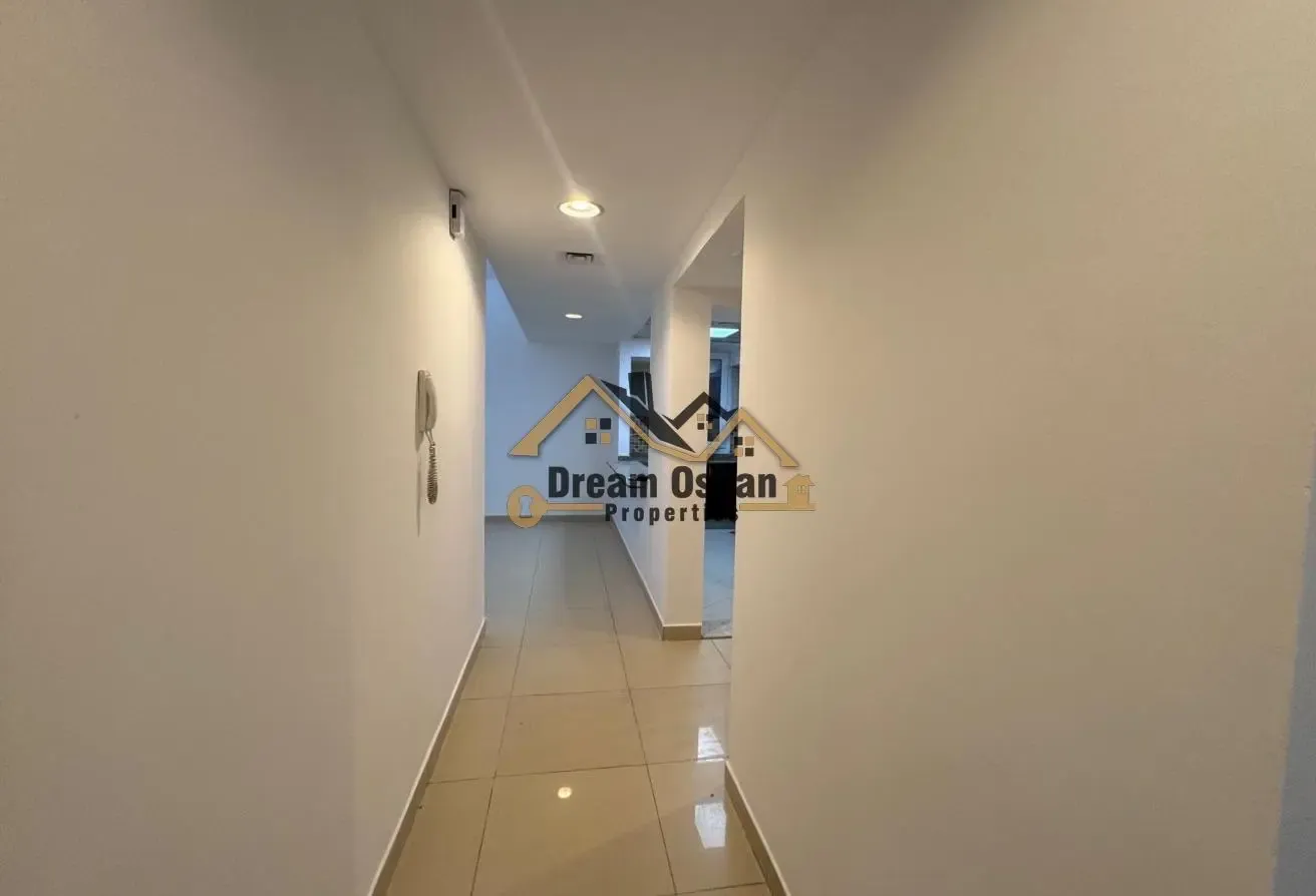 Chiller free| Massive Size 2BhK with Maid, laundry