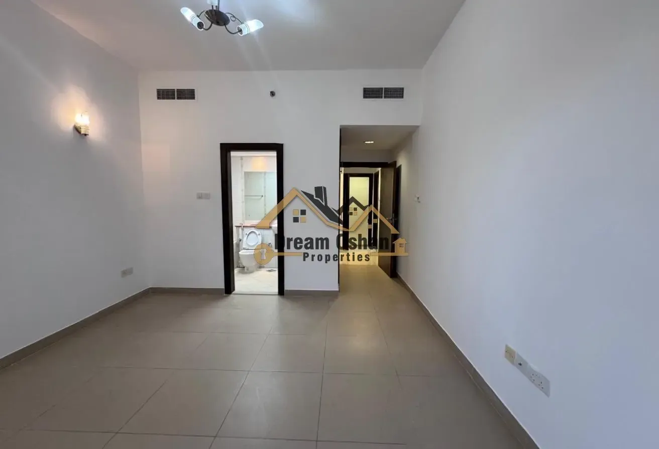 Chiller free| Massive Size 2BhK with Maid, laundry