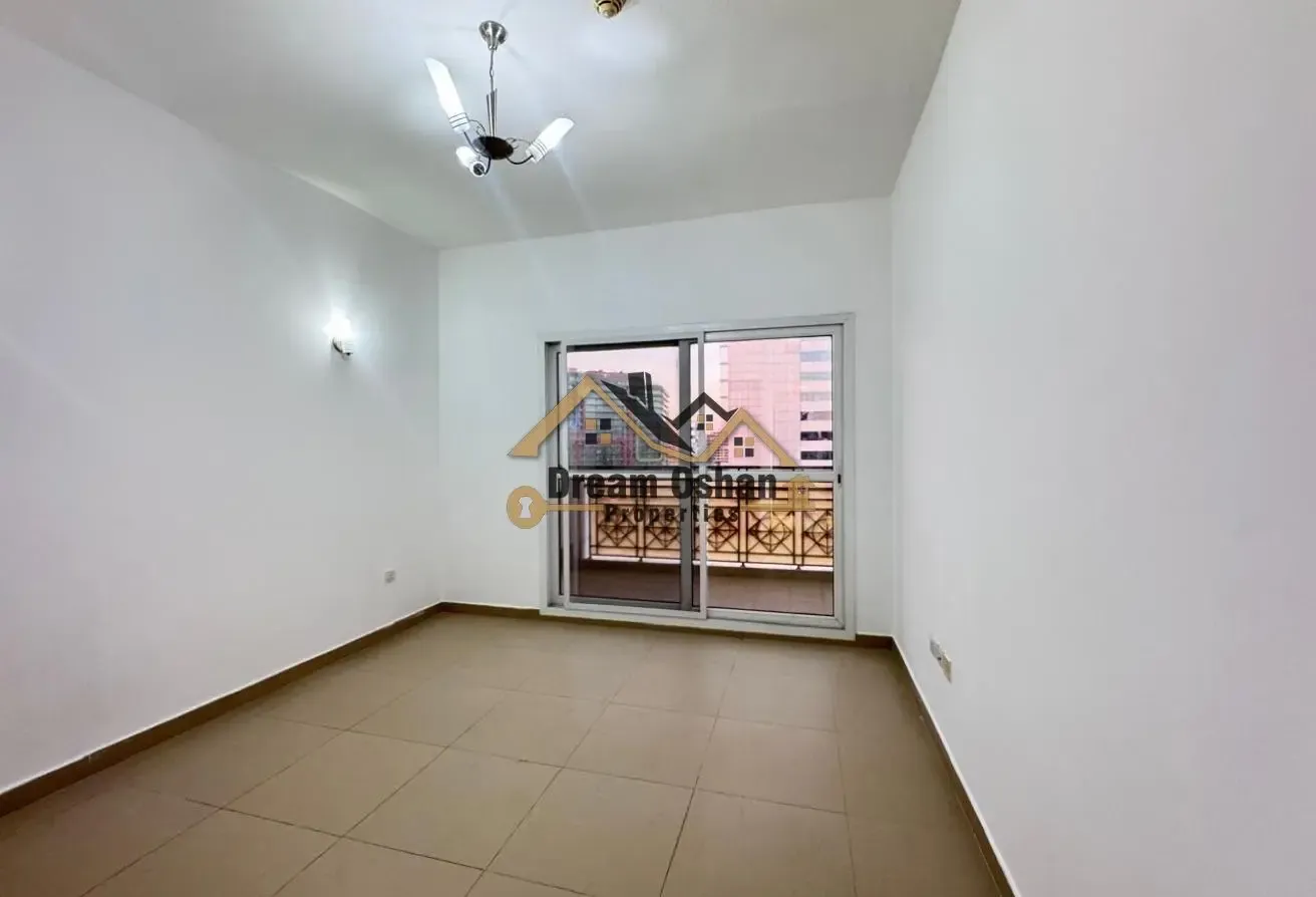 Chiller free| Massive Size 2BhK with Maid, laundry