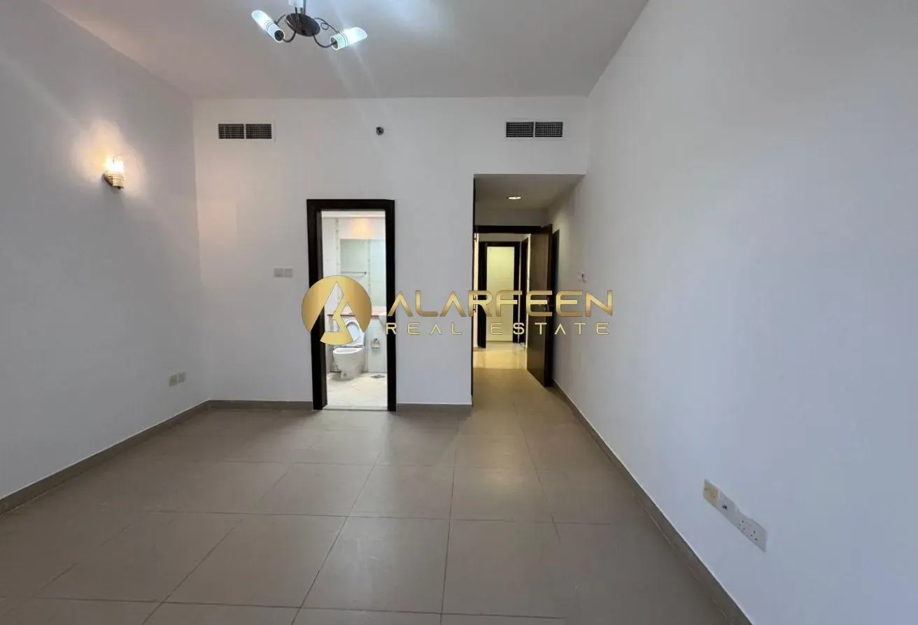 Elegant 2 BR | Community View | Prime Location