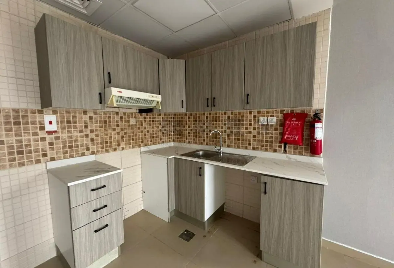Spacious Studio | Vacant | Well Maintained