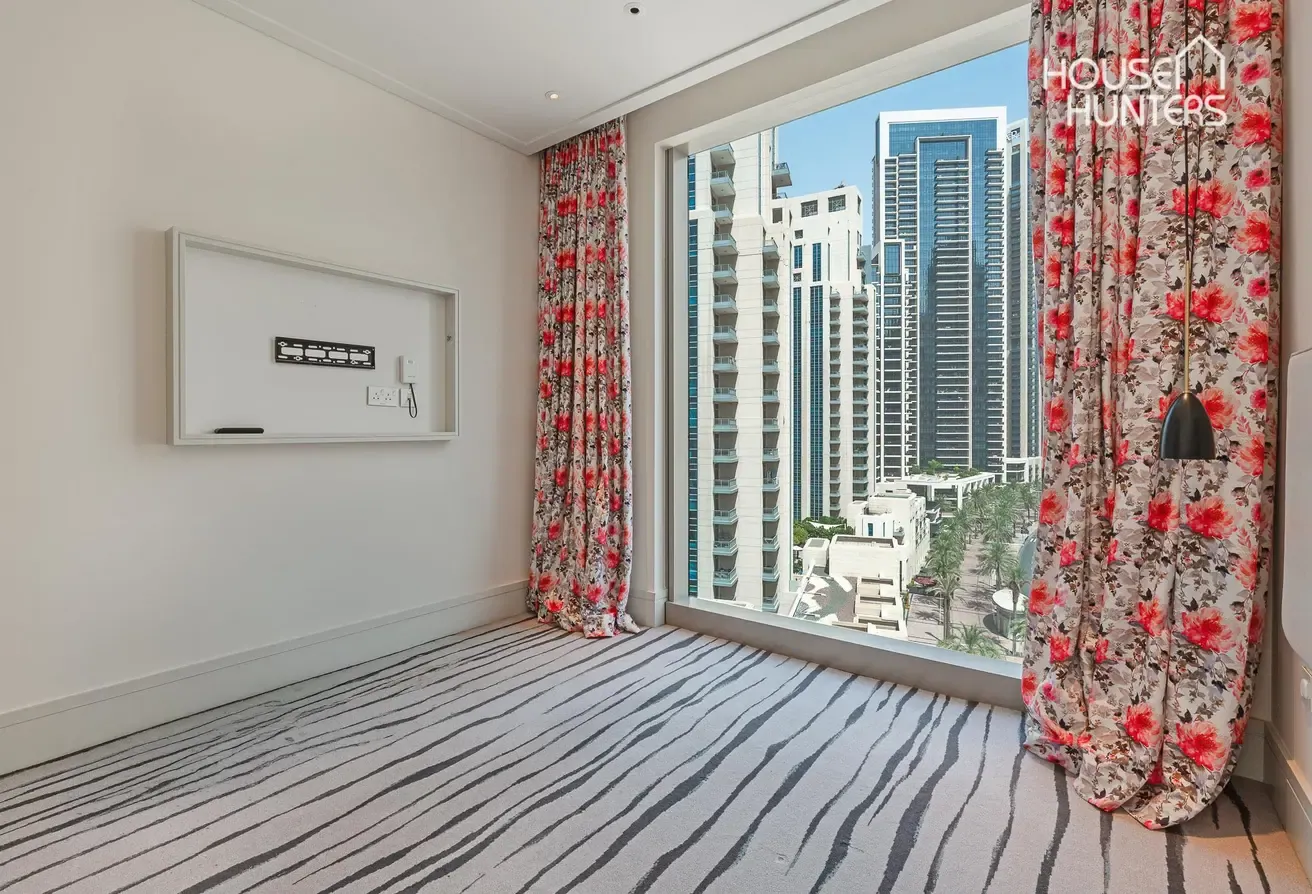 Burj Khalifa View | Upgraded | Spacious 3BR + Maid