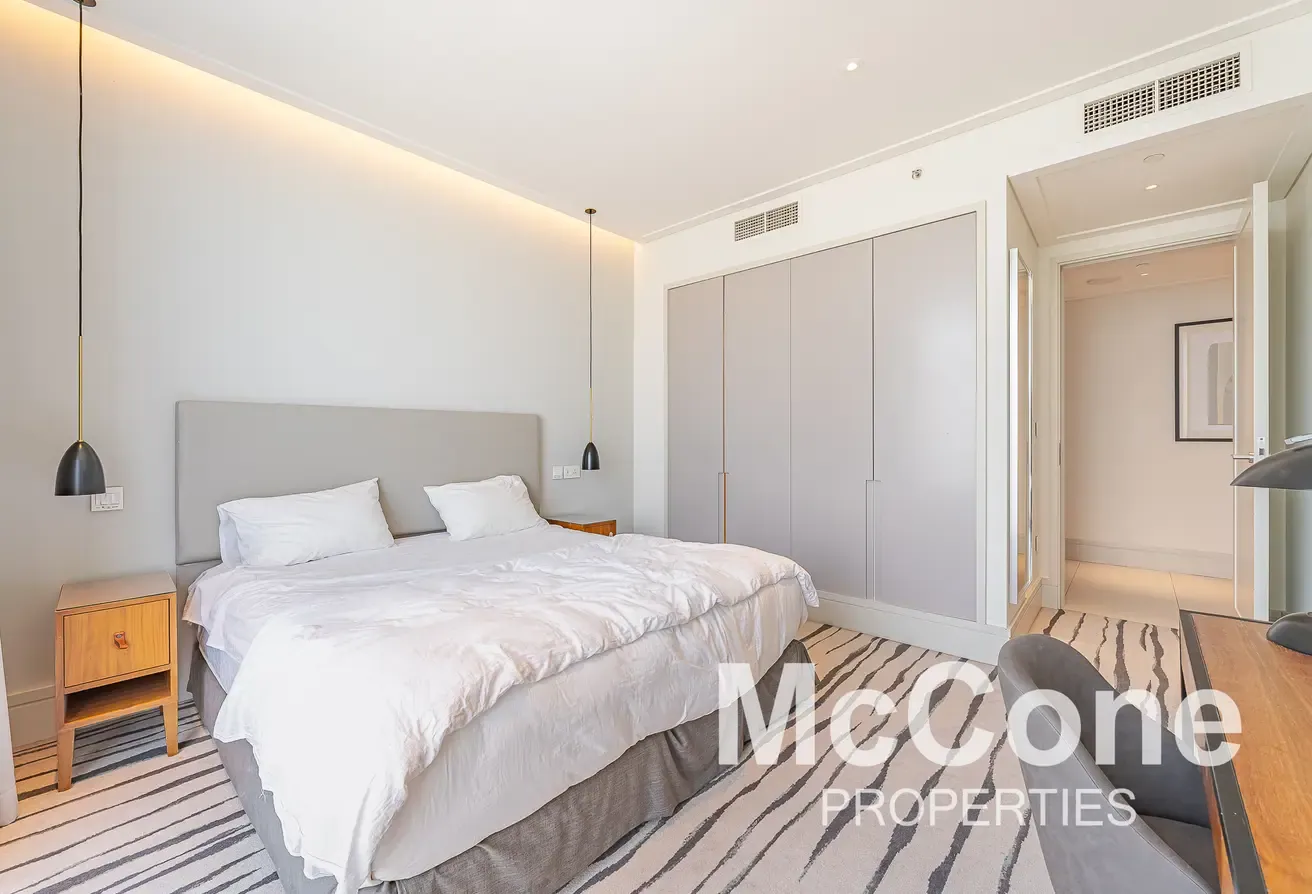 Burj & Fountain View | Top Floor | Genuine Listing