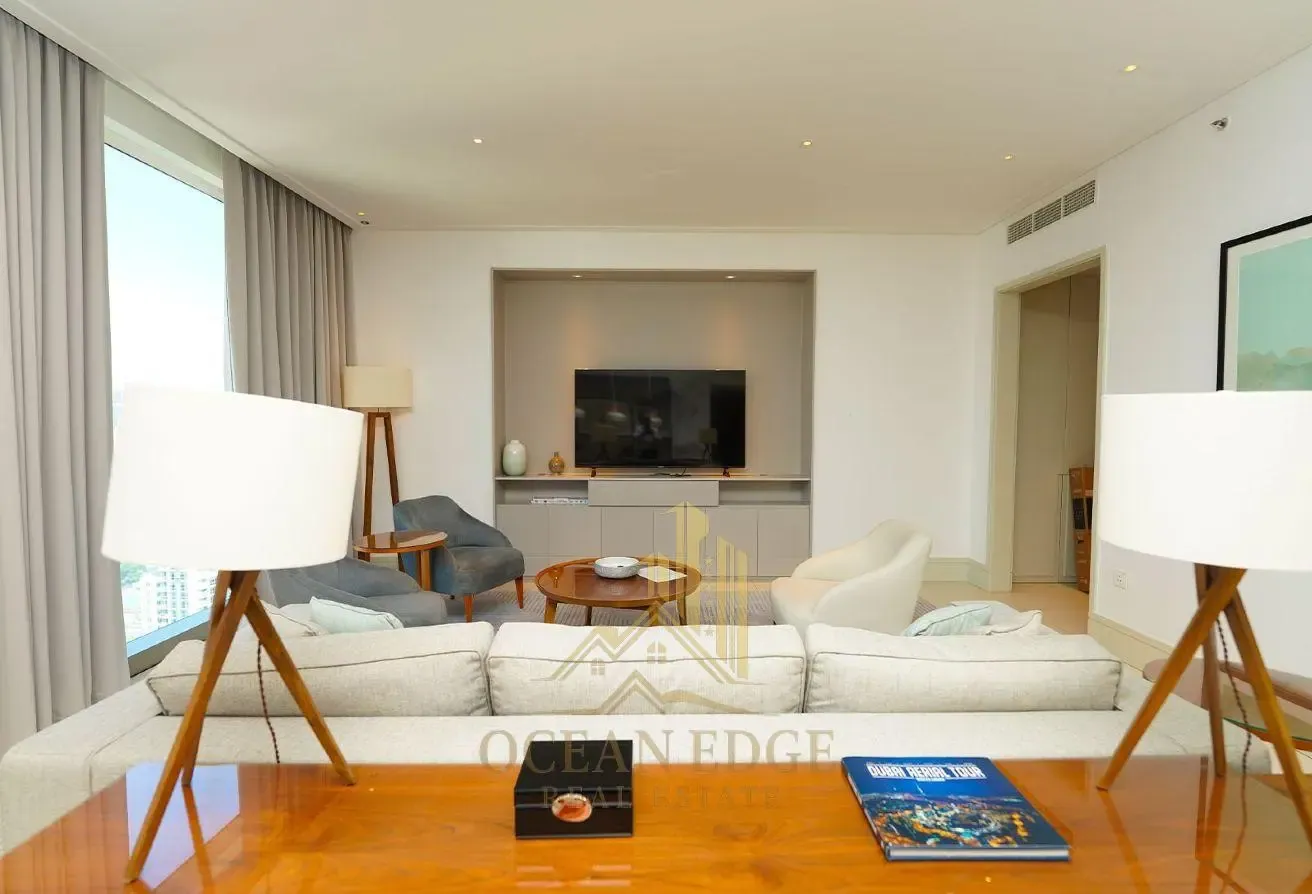 Luxury 3BR | Elegant Finishes | Stunning Views