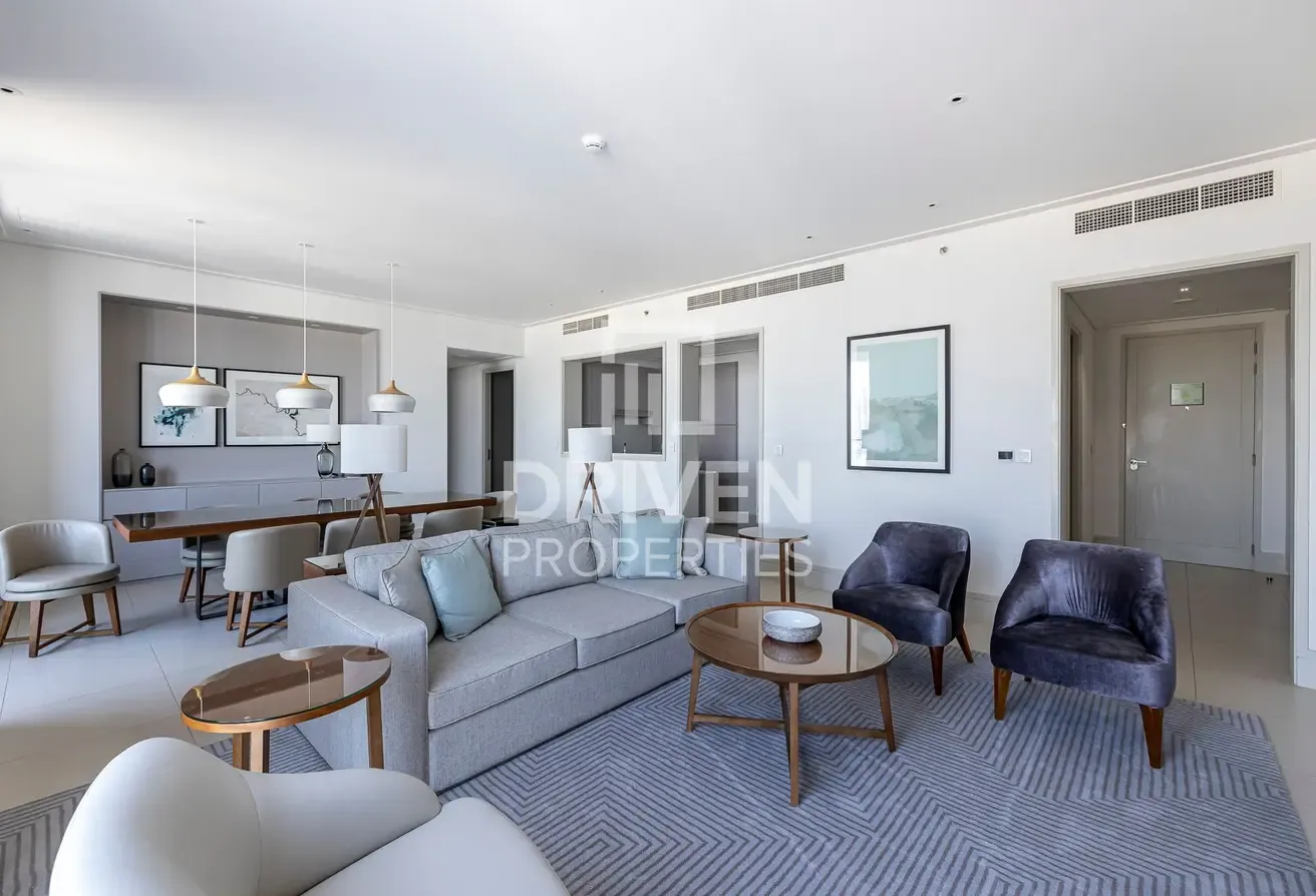 Burj Khalifa View | Prime Area | Refined Apt