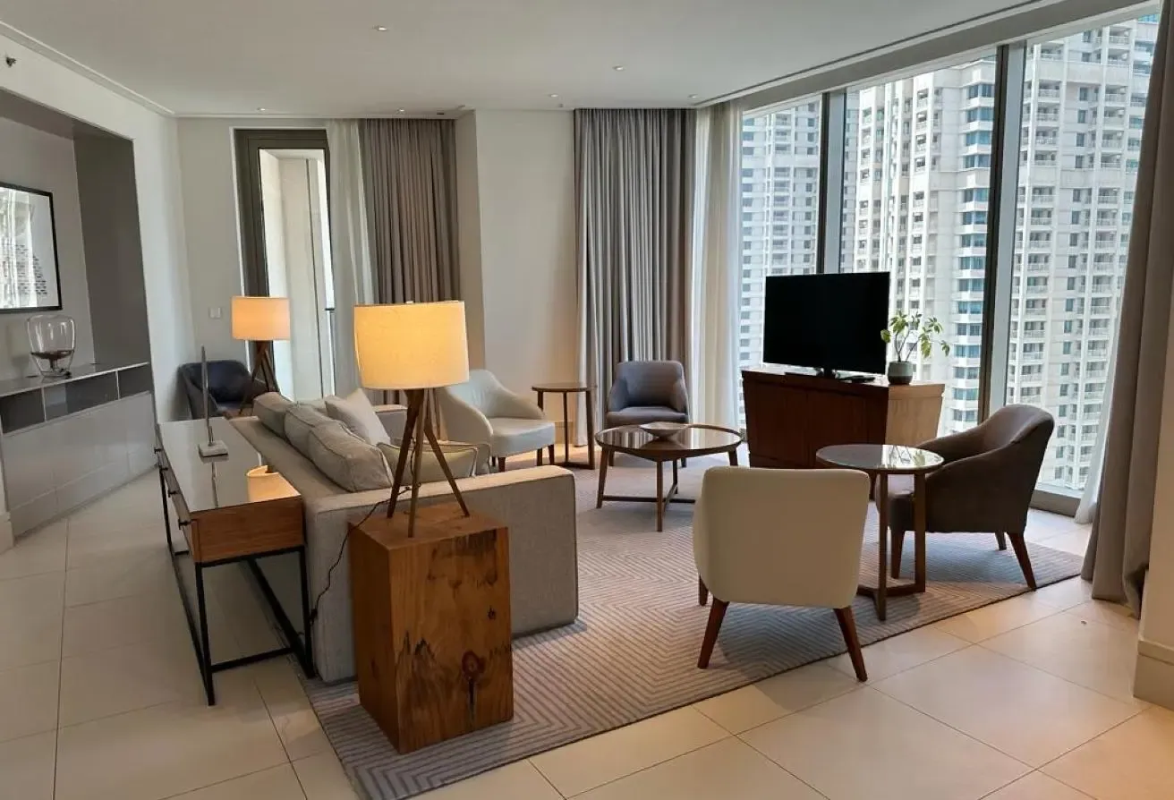 Elegant 3BR | Burj Khalifa View | Fully Furnished