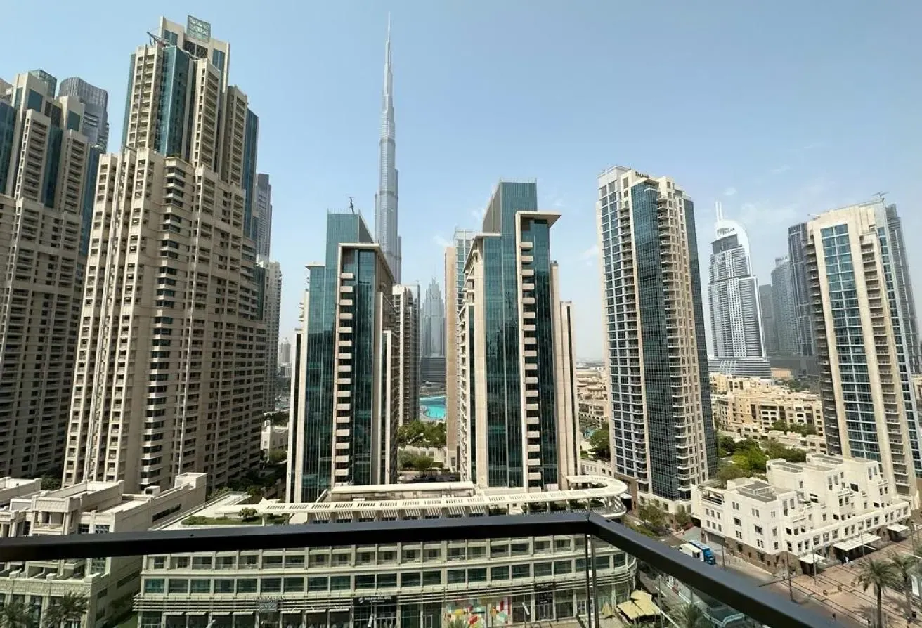 Elegant 3BR | Burj Khalifa View | Fully Furnished