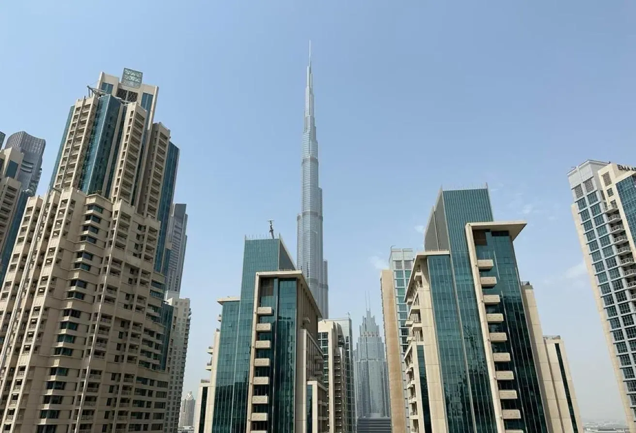 Elegant 3BR | Burj Khalifa View | Fully Furnished