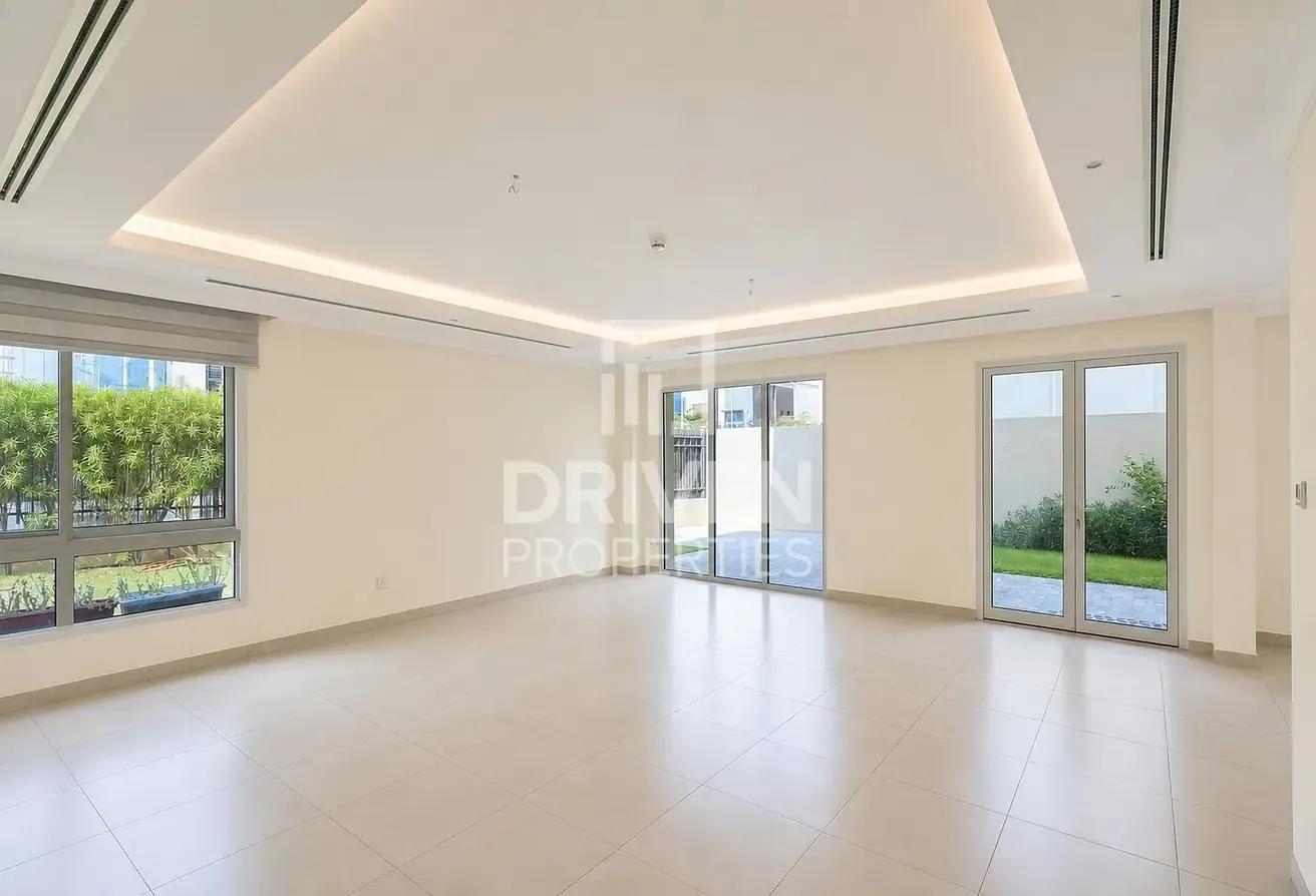 Vacant and Spacious Plot | Well Maintained