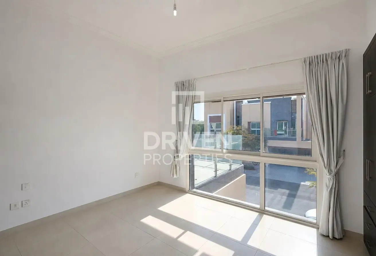 Vacant and Spacious Plot | Well Maintained