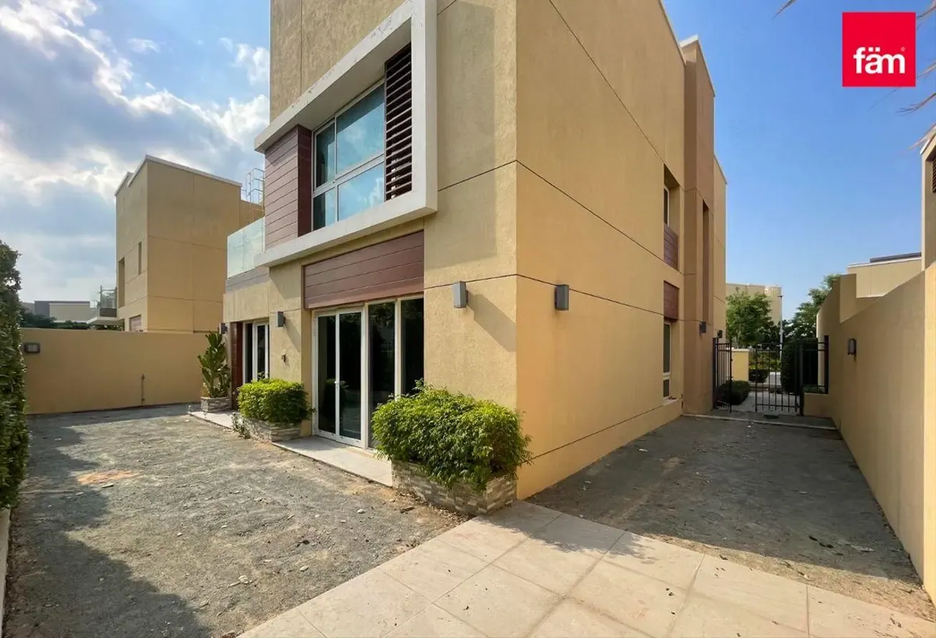 Gorgeous Detached Villa | Park View |Type 4d3