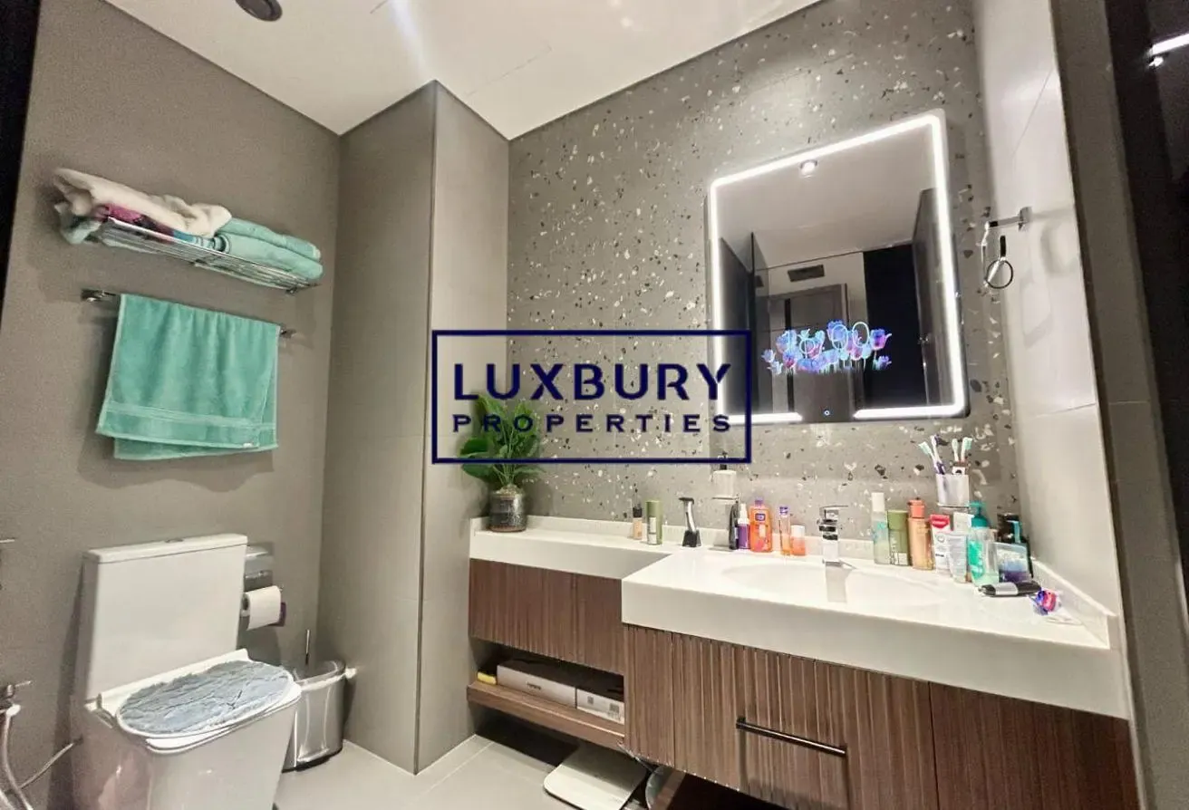 FULLY FURNISHED| PRIME LOCATION |AMAZING APARTMENT