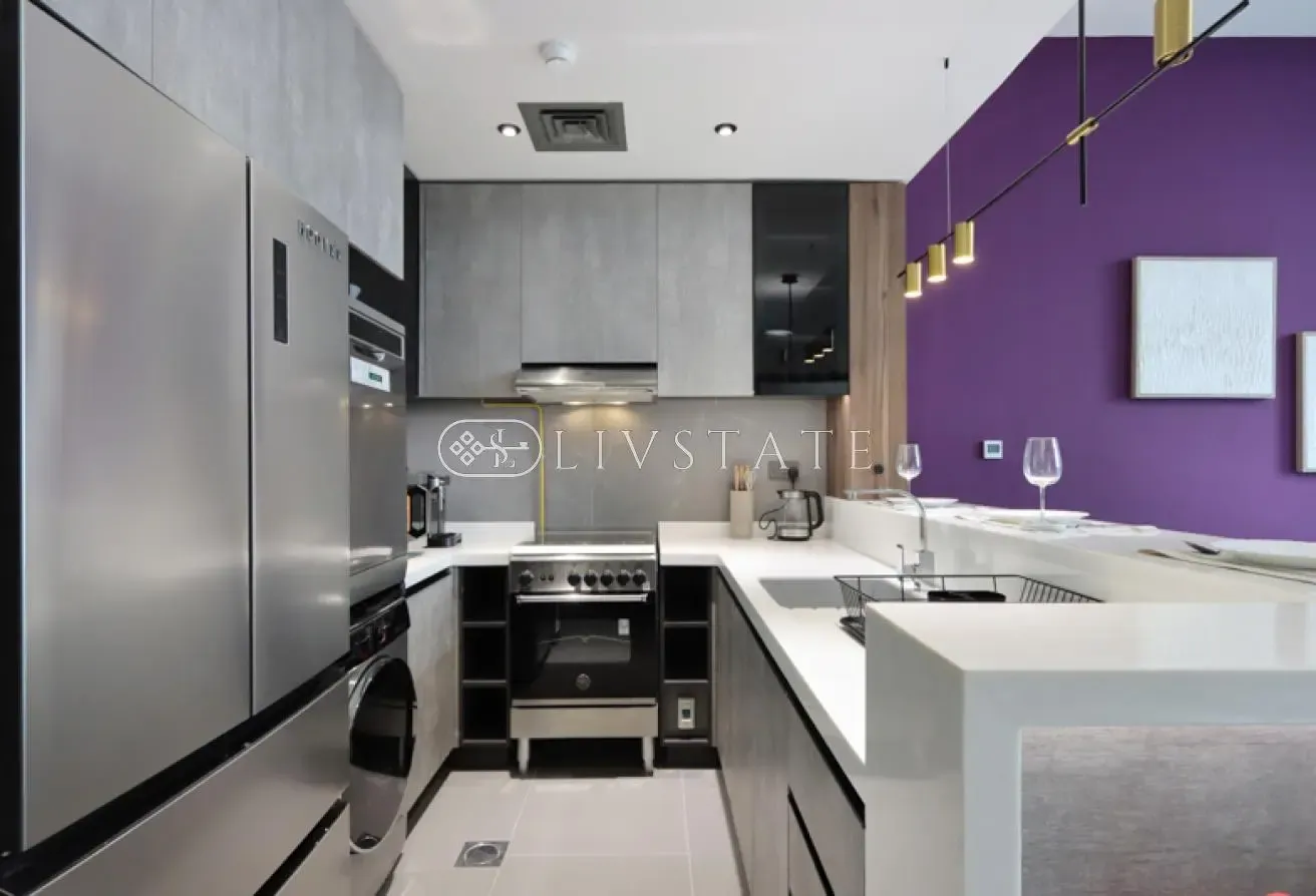 FURNISHED | PRIME LOCATION | SPACIOUS LAYOUT