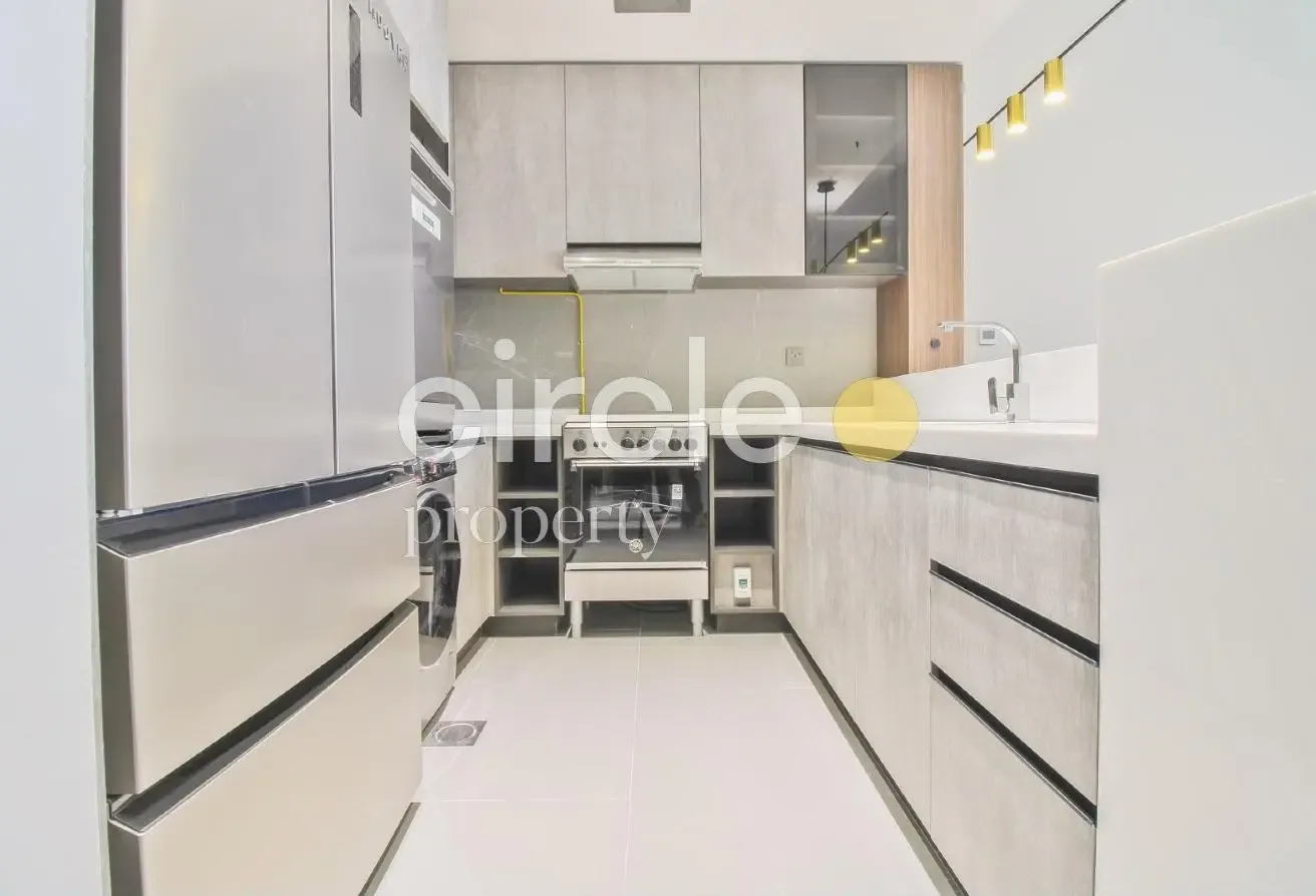 1 BR Furnished Apartment in Jumeirah Lake Towers