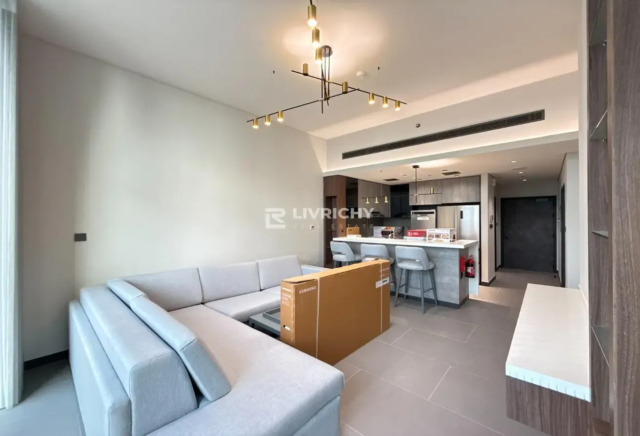 FULLY FURNISHED | READY TO MOVE | HIGH FLOOR
