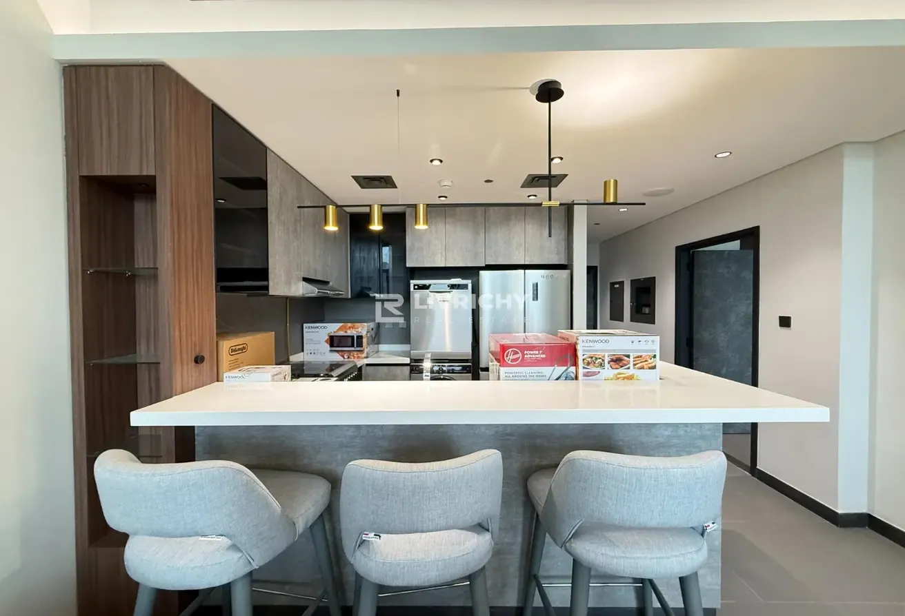 FULLY FURNISHED | READY TO MOVE | HIGH FLOOR