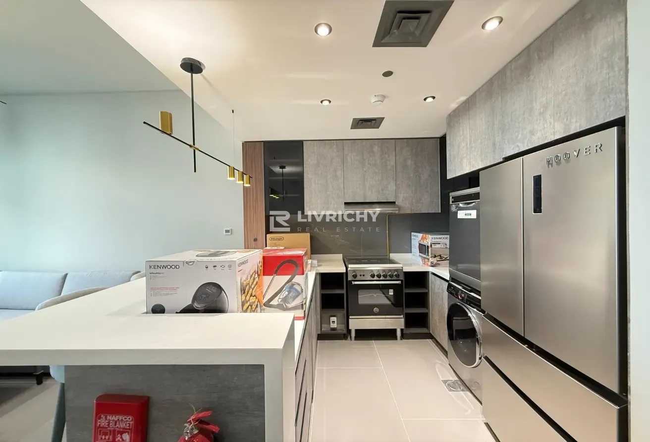 FULLY FURNISHED | READY TO MOVE | HIGH FLOOR