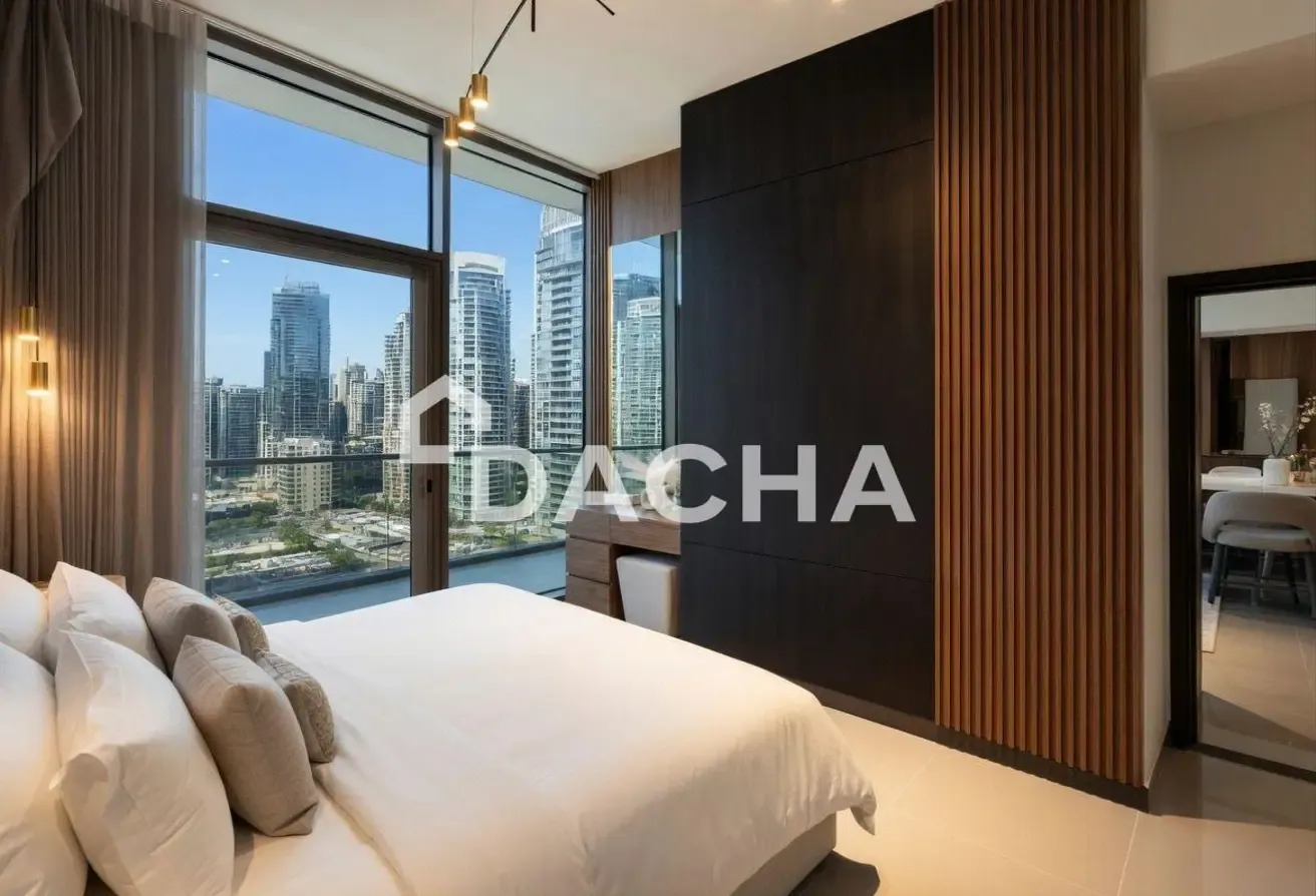 Upgraded | Lake Views | Vacant Soon