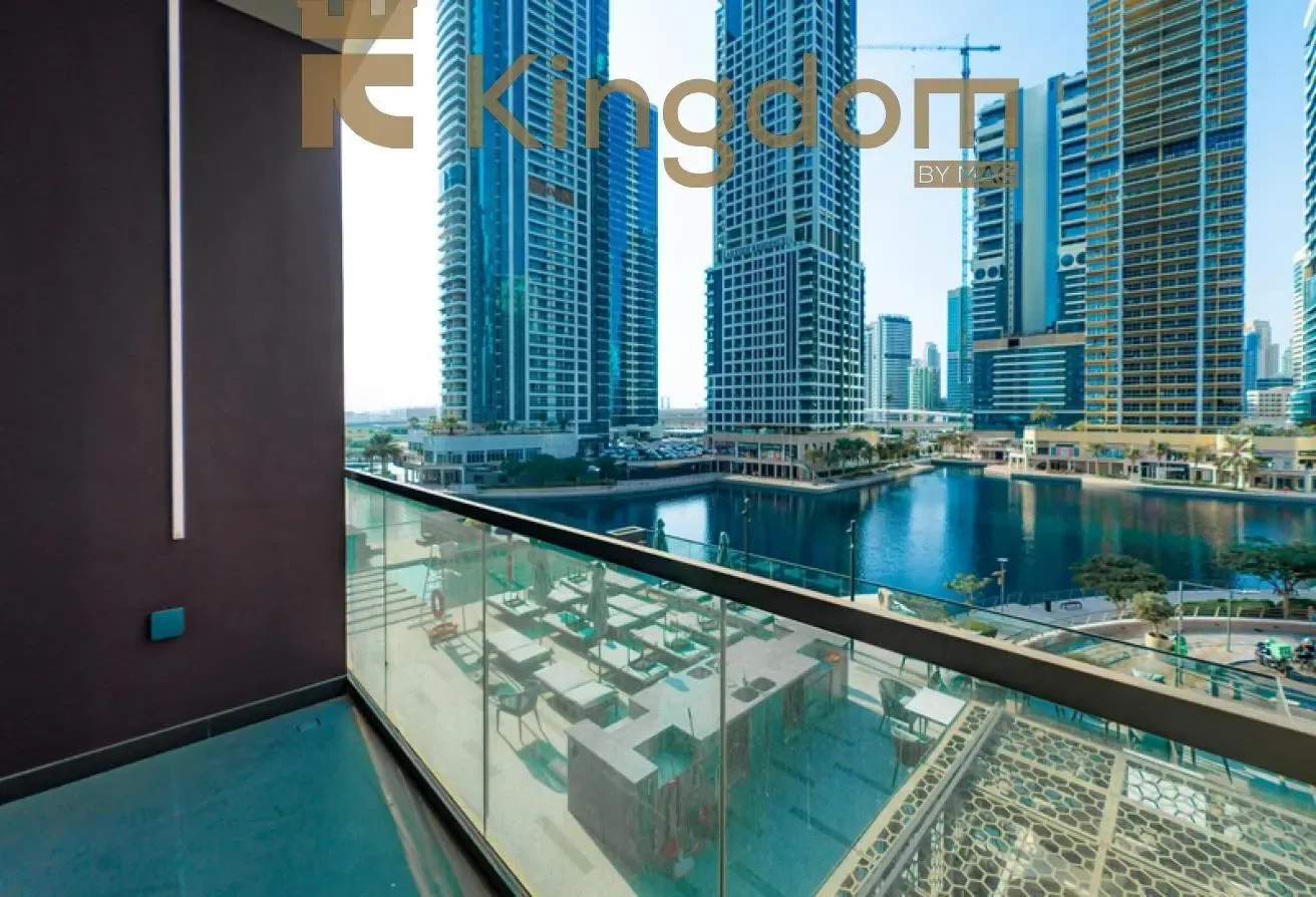 PREMIUM UNIT | WATERFRONT LIVING | NEAR METRO