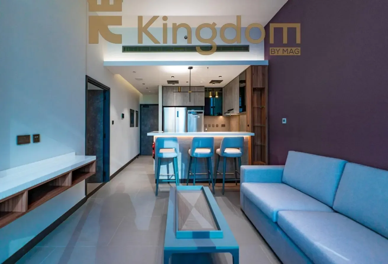PREMIUM UNIT | WATERFRONT LIVING | NEAR METRO