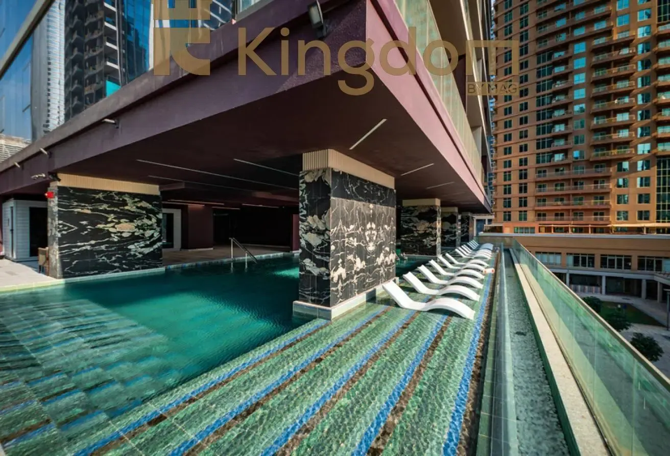 LAKE VIEW | FURNISHED | NEAR METRO | VACANT SOON
