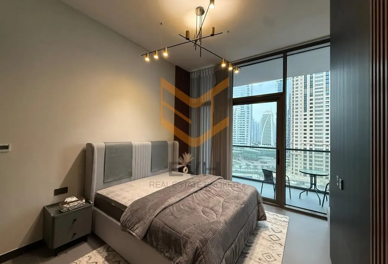 High Quality Upgraded | Brand New | Lake View