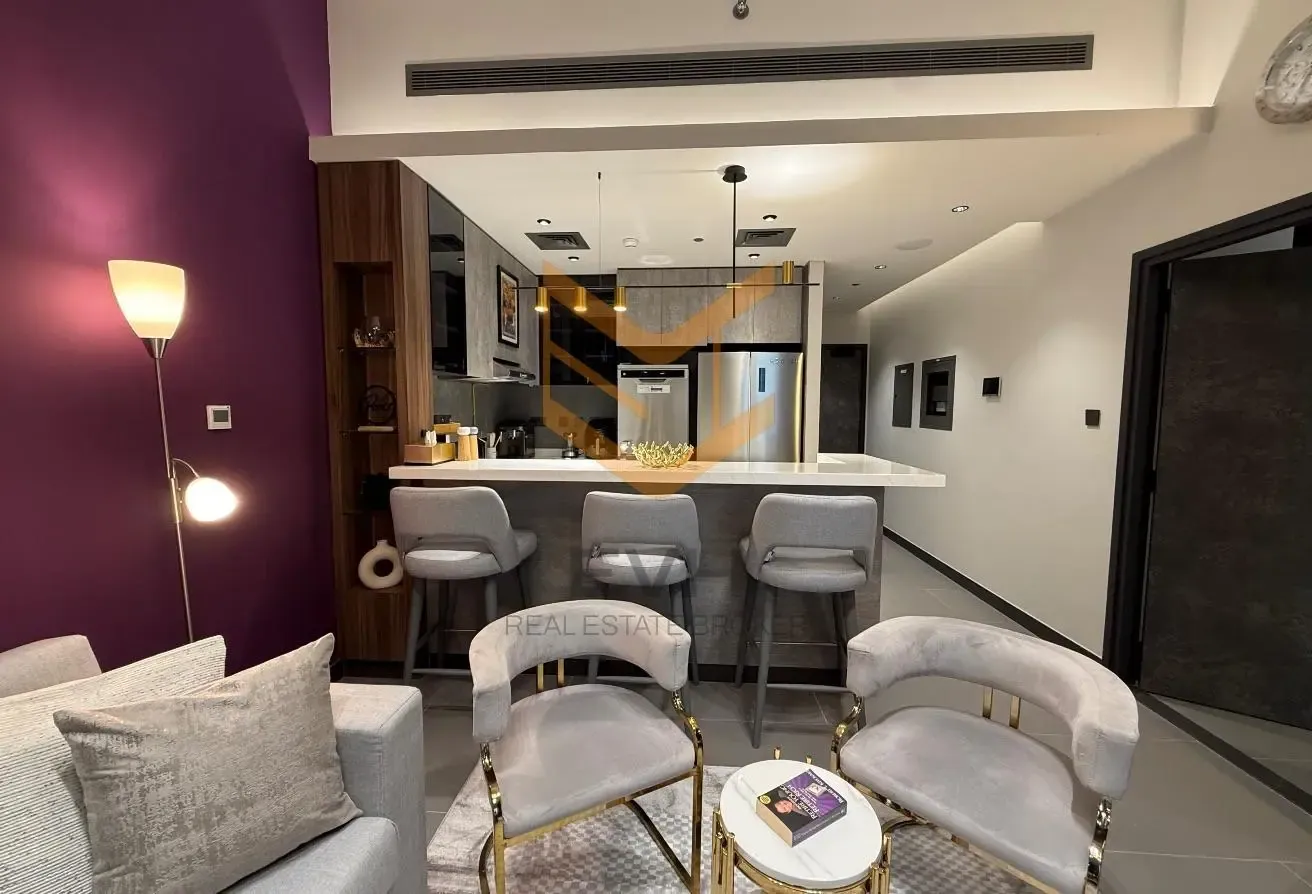 High Quality Upgraded | Brand New | Lake View
