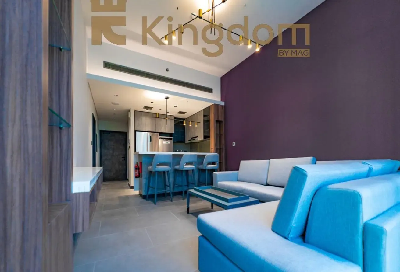 LAKE VIEW | WALKING DISTANCE TO METRO | FURNISHED