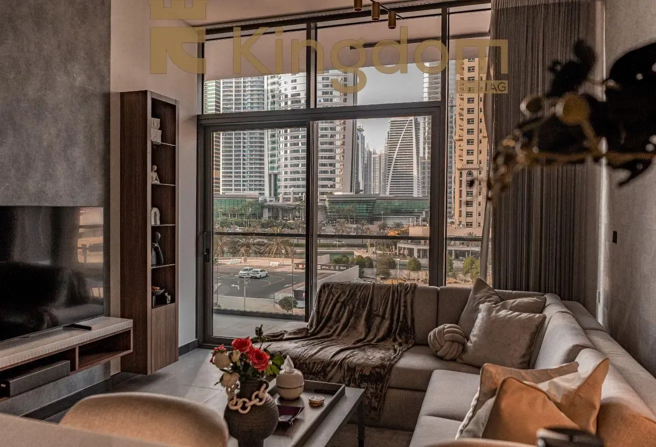LAKE VIEW | VACANT | NEAR METRO | JLT.