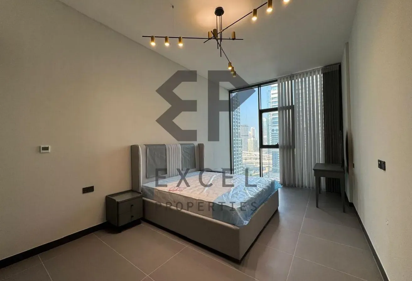 Fully Furnished | Lake View | Call Now
