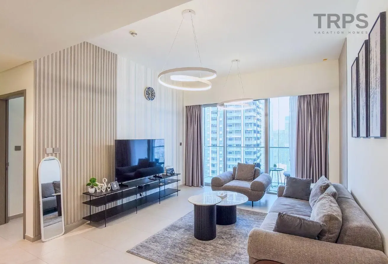 Luxury Downtown 1BR | Cityscape Views | High Floor
