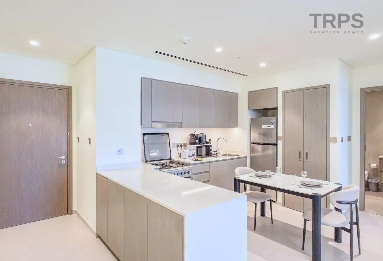 Luxury Downtown 1BR | Cityscape Views | High Floor