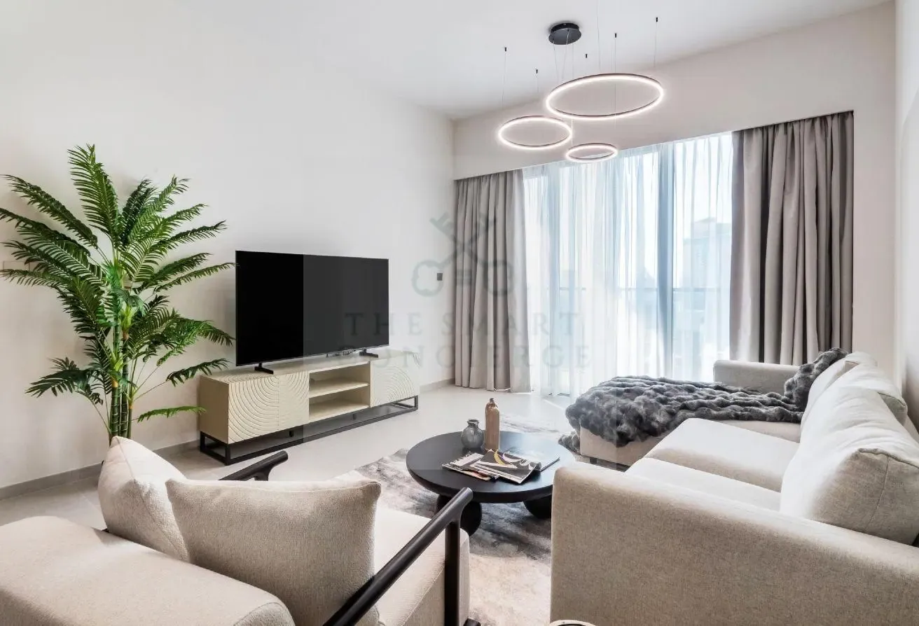 Splendid 1 BR in Downtown !