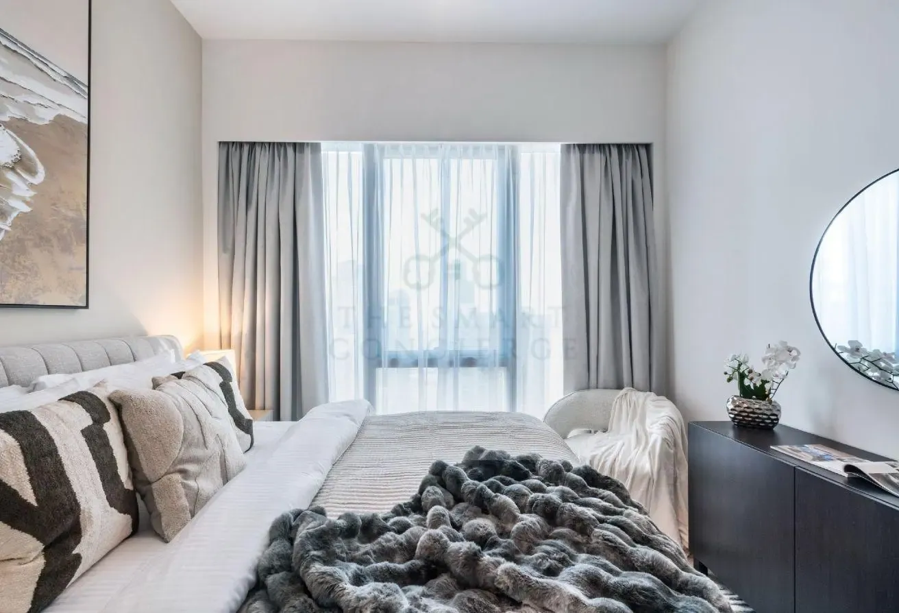 Splendid 1 BR in Downtown !