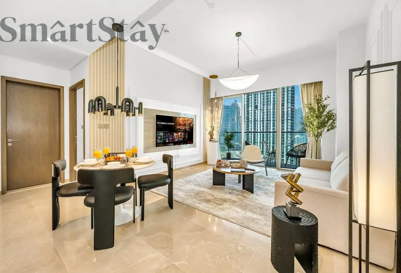 Grande Signature 1BR Apartment