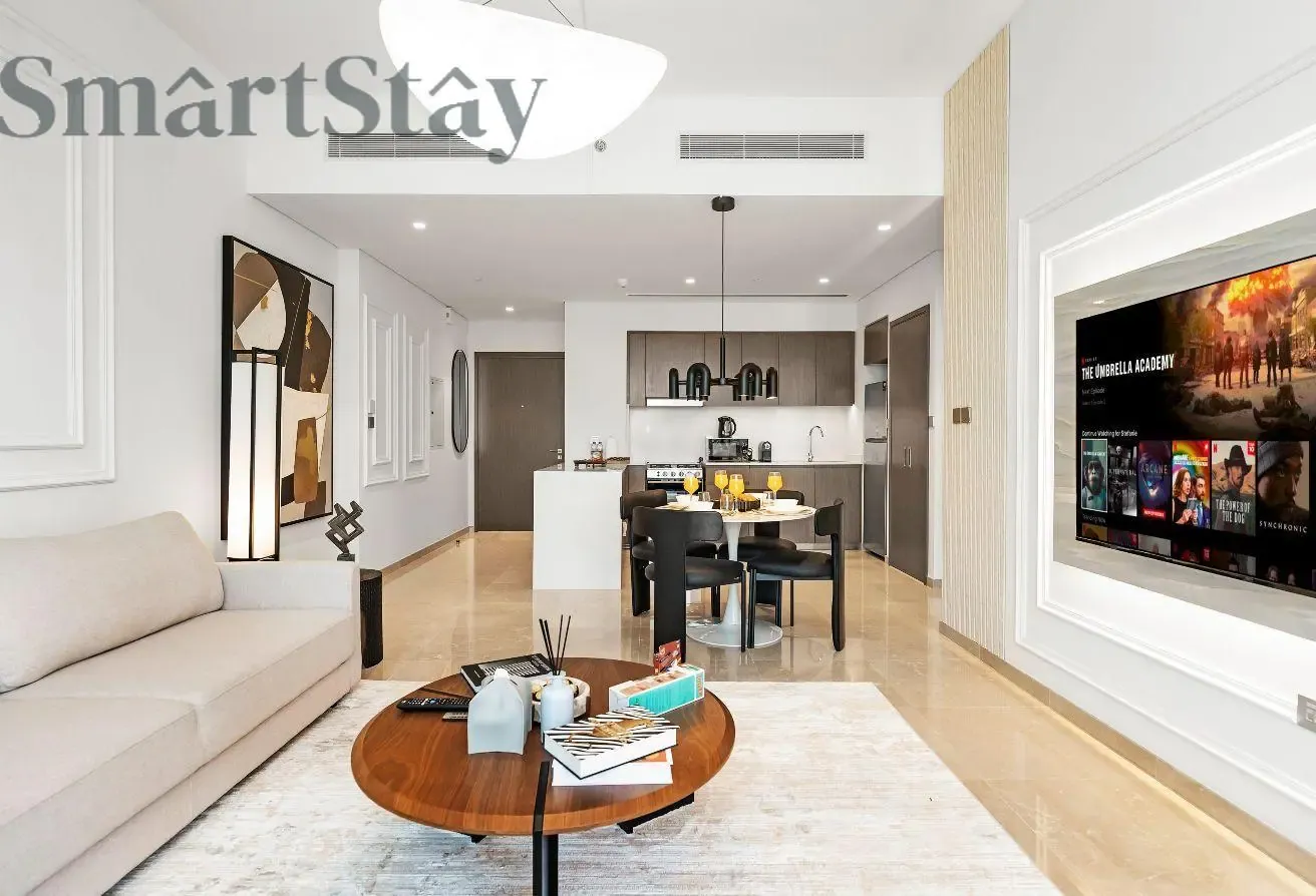Grande Signature 1BR Apartment
