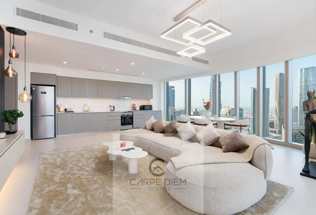 Stylish Large Unit - Grande Opera