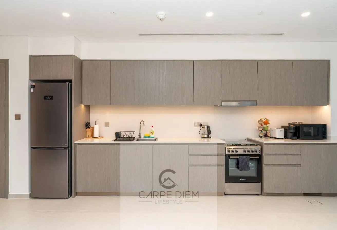 Stylish Large Unit - Grande Opera