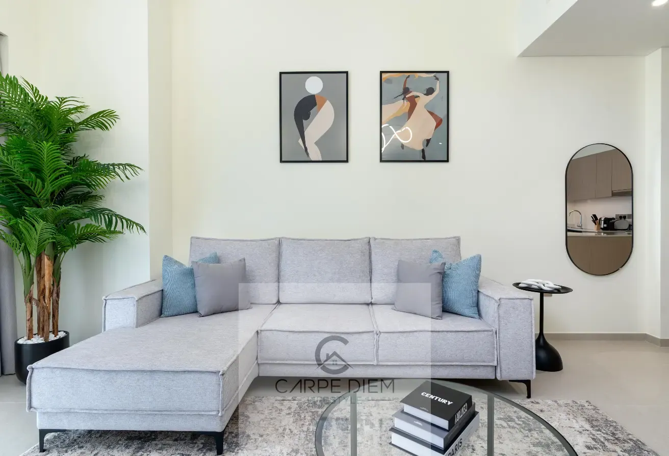 Stylish High Floor Unit | Downtown