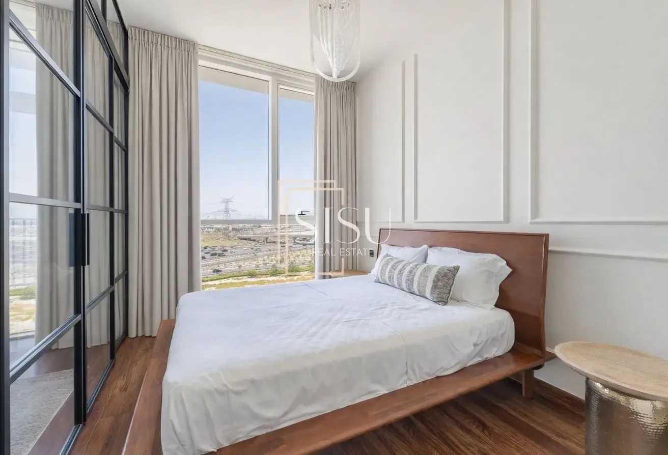 Stylish Furnished |Chiller Free | Bright & Modern