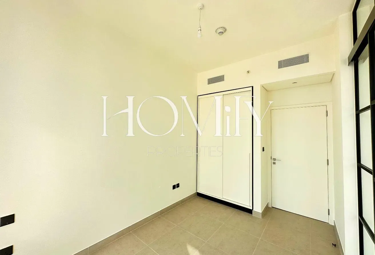 MODERN UNIT | EMAAR | VACANT
